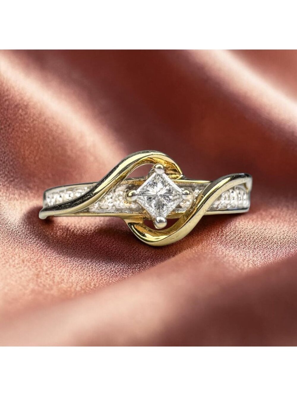 Natural Diamond Ring - 10K Gold -Size 7 - 1/4CT Split Shank Bypass Ring -2.2g